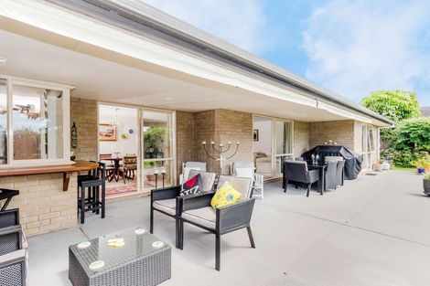 Photo of property in 48 Riverview Road, Kerikeri, 0230