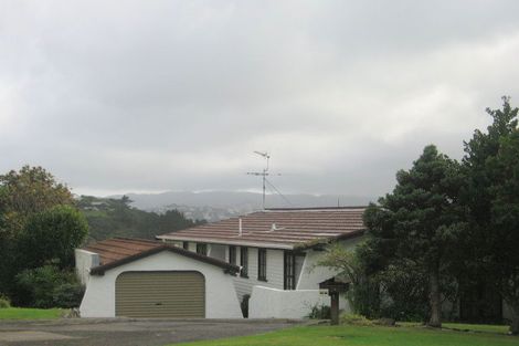 Photo of property in 3 Hicks Close, Whitby, Porirua, 5024