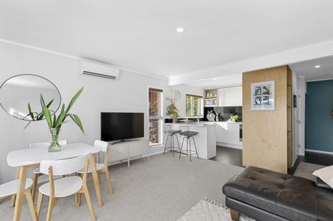 Photo of property in 59c Volga Street, Island Bay, Wellington, 6023