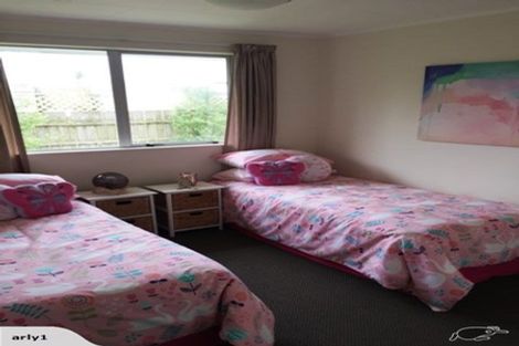 Photo of property in 220 Rosebank Road, Avondale, Auckland, 1026