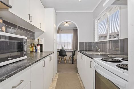 Photo of property in 14a Pohutukawa Drive, Owhata, Rotorua, 3010