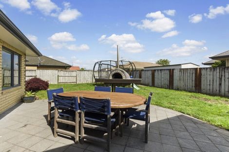 Photo of property in 9 Farringdon Avenue, Rototuna North, Hamilton, 3210