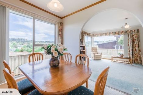 Photo of property in 104 Lantana Road, Green Bay, Auckland, 0604