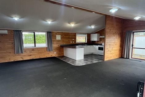 Photo of property in 120 Limbrick Street, Terrace End, Palmerston North, 4410