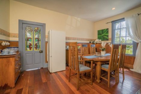 Photo of property in 37 Awaroa Road, Helensville, 0800