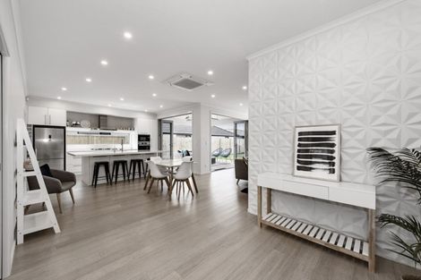 Photo of property in 5 Falcon Court, Flagstaff, Hamilton, 3210