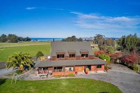 Photo of property in 61 Harnetts Road, Kaikoura Flat, Kaikoura, 7371