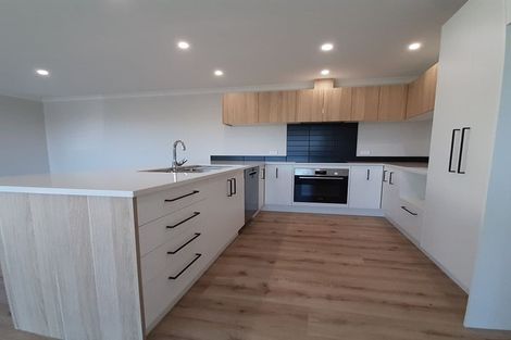 Photo of property in 99a Taylor Street, Cambridge, 3434