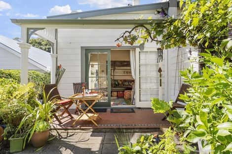 Photo of property in 138 Elizabeth Street, Mount Victoria, Wellington, 6011