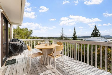 Photo of property in 17 Caroline Heights, Omaha, 0986