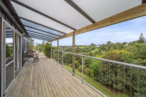 Photo of property in 127 Wairau Road, Oakura, 4314