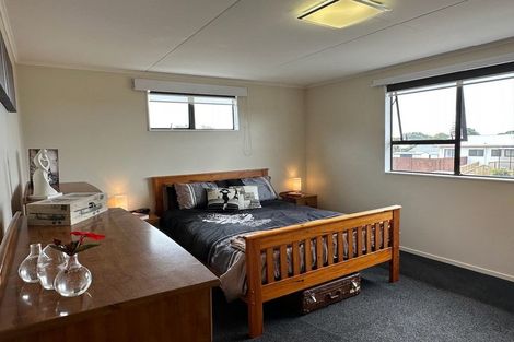 Photo of property in 49 Glamis Avenue, Bell Block, New Plymouth, 4312