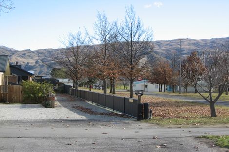 Photo of property in 11 Barry Avenue, Cromwell, 9310