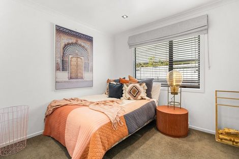 Photo of property in 27 Norfolk Drive, Cambridge, 3434