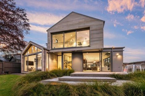 Photo of property in 1 Wood Lane, Fendalton, Christchurch, 8014