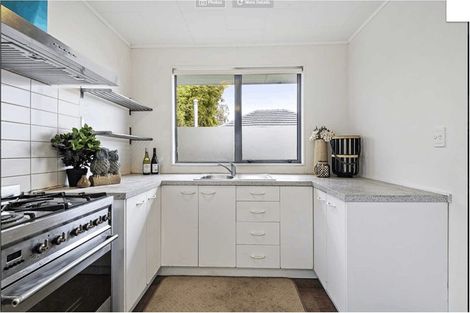 Photo of property in 1 Stephen Avenue, Henderson, Auckland, 0610