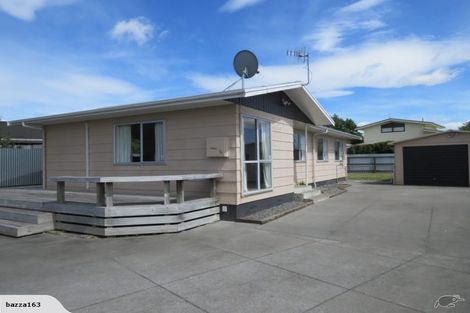 Photo of property in 94 Tait Drive, Greenmeadows, Napier, 4112