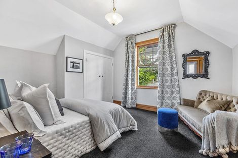 Photo of property in 33 Grant Road, Thorndon, Wellington, 6011