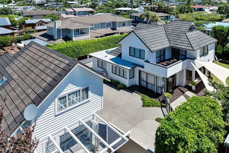 Photo of property in 9 Marie Avenue, Red Beach, 0932