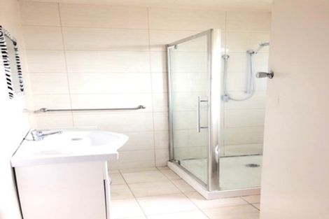 Photo of property in 18 Lupton Road, Manurewa, Auckland, 2102