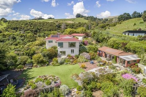 Photo of property in 73 Bayview Road, Charteris Bay, Lyttelton, 8971