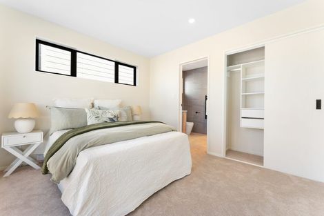 Photo of property in 12 Greenbrier Street, Westgate, 0814