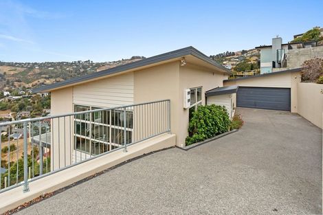 Photo of property in 6 Redcliffs View Lane, Redcliffs, Christchurch, 8081