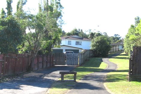 Photo of property in 126 Moire Road, West Harbour, Auckland, 0618