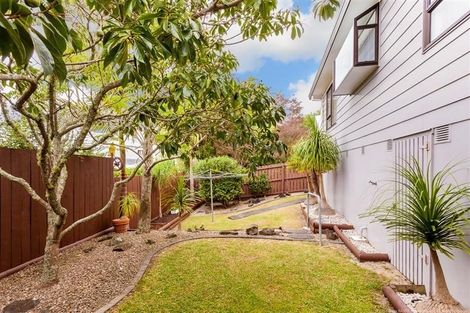 Photo of property in 63 Hassan Drive, Massey, Auckland, 0614
