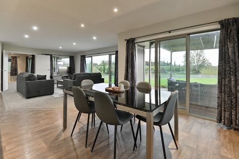 Photo of property in 150 Te Aute Road, Havelock North, 4130