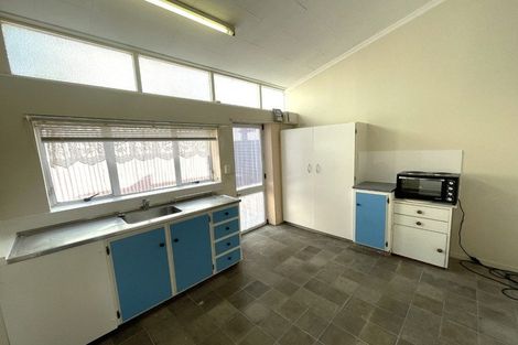 Photo of property in 56 Durie Street, Durie Hill, Wanganui, 4500