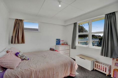 Photo of property in 60 Kapuni Street, Manaia, 4612