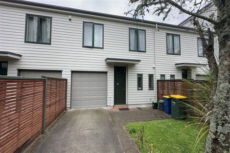 Photo of property in Tuscany Towers, 79/1 Ambrico Place, New Lynn, Auckland, 0600