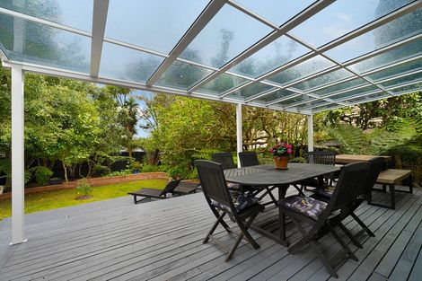 Photo of property in 2 Riserra Drive, Ranui, Auckland, 0612