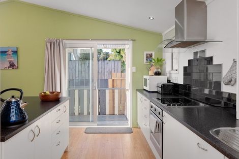 Photo of property in 21 Burns Street, Gate Pa, Tauranga, 3112