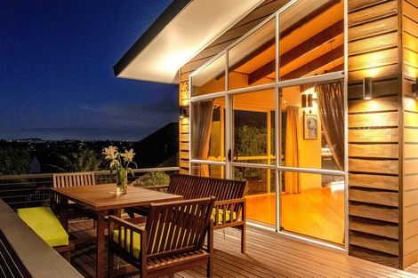 Photo of property in 19 Westpark Drive, West Harbour, Auckland, 0618