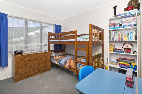 Photo of property in 34 Lorelei Place, Opaheke, Papakura, 2113