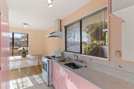 Photo of property in 8 Hargest Crescent, Sydenham, Christchurch, 8023