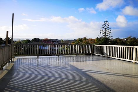 Photo of property in 66 Alexander Street, Cockle Bay, Auckland, 2014