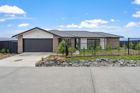 Photo of property in 4 Ti Tree Lane, Stanmore Bay, Whangaparaoa, 0932