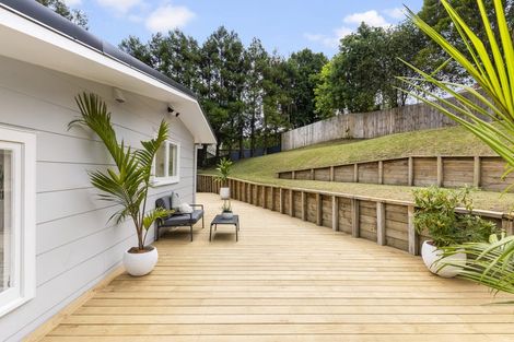 Photo of property in 36 Beaudine Avenue, Glenfield, Auckland, 0629