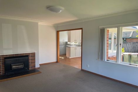 Photo of property in 36 Awaroa Road, Sunnyvale, Auckland, 0612