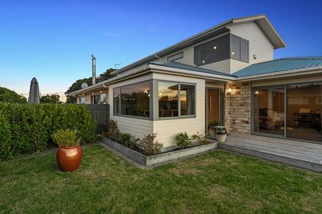 Photo of property in 19 East Bank Road, Thornton, Whakatane, 3193