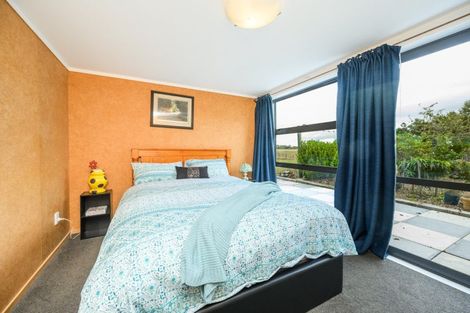 Photo of property in 21 Sutherland Road, Sanson, Palmerston North, 4479