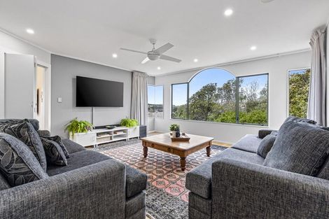 Photo of property in 4 Farnell Place, Gulf Harbour, Whangaparaoa, 0930