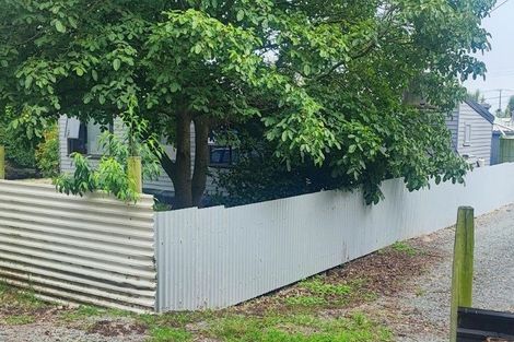 Photo of property in 17 Stopbank Road, Milford, Temuka, 7986