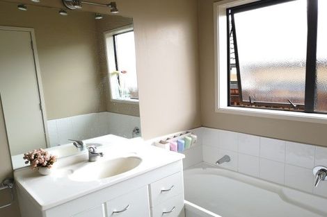 Photo of property in 50 Robins Road, Judea, Tauranga, 3110