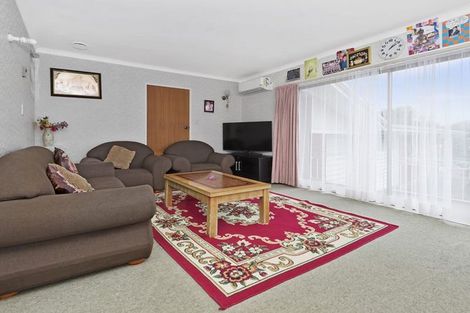 Photo of property in 35b Ashdown Place, Pahurehure, Papakura, 2113