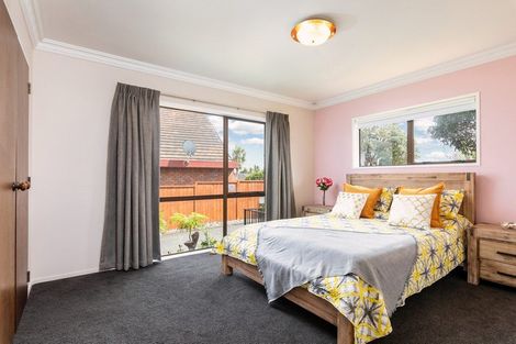 Photo of property in 57 St Annes Crescent, Wattle Downs, Auckland, 2103