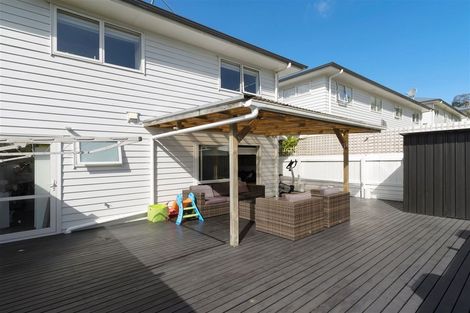 Photo of property in 3 Apple Orchard Way, Sunnyvale, Auckland, 0612